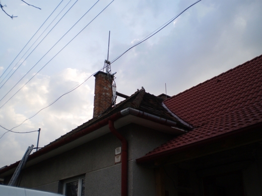 Fréza na streche komína